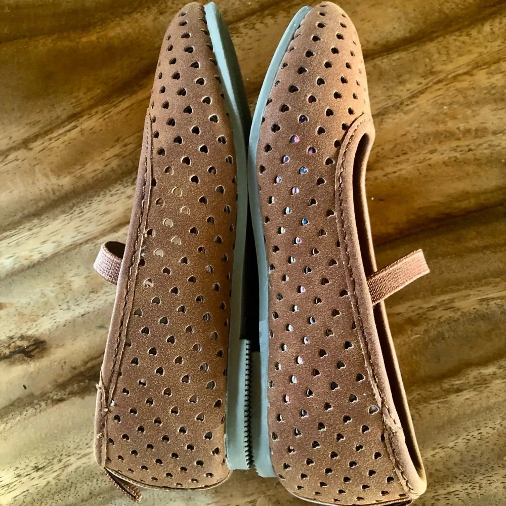 Toddler Girls Carter's Faux Suede Dark Tan/Brown Ballet Flats Mary Janes Size 8 - Picture 4 of 14